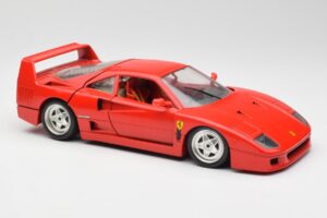 Ferrari F40 Rot Bburago 1:18 3032 Metall – Bild 6 von 8