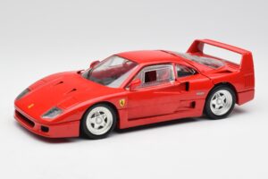 Ferrari F40 Rot Hot Wheels 1:18 23911 Metall