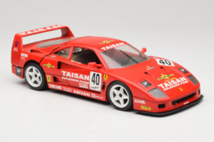 Ferrari F40 #40 T. Ohta / A. Reid Taisan Rot 1987 Bburago 1:18 3022-T1 Metall – Bild 6 von 8