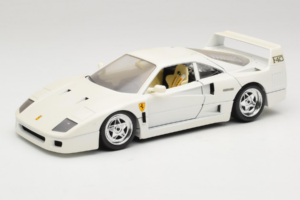 Ferrari F40 Weiss Bburago 1:18 3332-W4 Metall