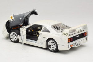 Ferrari F40 Weiss Bburago 1:18 3332-W4 Metall – Bild 5 von 8