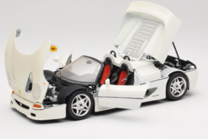 Ferrari F50 Cabriolet Weiss Bburago 1:18 3352-W1 Metall – Bild 2 von 8