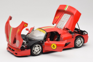 Ferrari F50 Coupe #6 Rot mit Italienischer Flagge Bburago 1:18 3382-P1 Metall – Bild 2 von 8