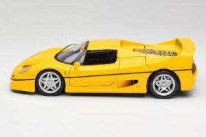 Ferrari F50 Giallo Modena Maisto 1:18 F50001 Metall – Bild 4 von 8