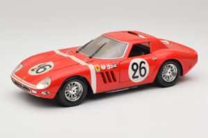 Ferrari 250 GTO #26 Rot Guiloy 1:18 67526 Metall