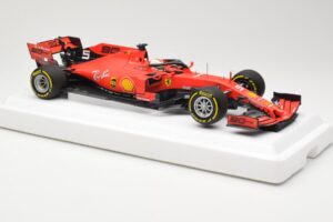 Ferrari SF90 #5 S. Vettel Australian GP 2019 BBR 1:18 BBR191805DIE Resin – Bild 4 von 6