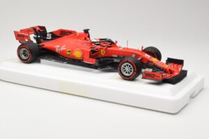 Ferrari SF90 #5 S. Vettel Italian GP Monza 2019 BBR 1:18 BBR191835 Resin – Bild 4 von 6