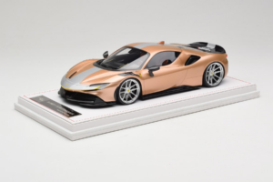 Ferrari SF90 Novitec Gold Silber Streifen IVY 1:18 REMC028 Resin – Bild 2 von 7