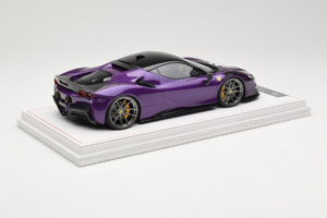 Ferrari SF90 Stradale Novitec Purple Metallic IVY 1:18 REMC021 Resin – Bild 3 von 7