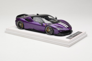 Ferrari SF90 Stradale Novitec Purple Metallic IVY 1:18 REMC021 Resin – Bild 4 von 7