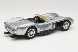 Ferrari Testa Rossa Chrome Silver Hot Wheels 1:18 25737 Metall – Bild 3 von 8