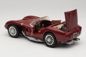 Ferrari Testa Rossa Dunkelrot Shell Shell 1:18 40026 Metall – Bild 5 von 8