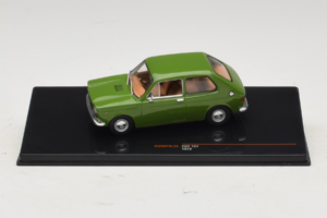 Fiat 127 Grün IXO 1:43 CLC607N Metall
