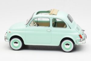 Fiat 500L Pastel Blau Norev 1:18 187777 Metall – Bild 3 von 6
