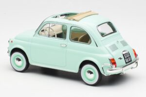 Fiat 500L Pastel Blau Norev 1:18 187777 Metall – Bild 5 von 6