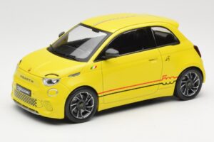 Abarth 500e Gelb IXO 1:18 MCG18498 Metall