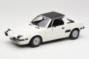 Fiat X1/9 Weiss Minichamps 1:18 100121685 Metall