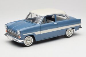 Ford Taunus 12M P2 Blau Streifen Revell 1:18 08880-M1 Metall