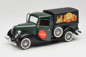 Ford Bache Coca-Cola Solido 1:18 9513 Metall – Bild 2 von 8