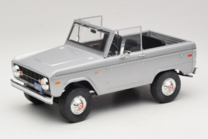 Ford Bronco Speed Movie GreenLight 1:18 19074 Metall – Bild 2 von 7