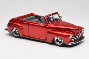 Ford Cabriolet Red Metallic Road Signature 1:18 30028 Metall – Bild 6 von 8
