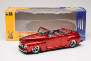 Ford Cabriolet Red Metallic Road Signature 1:18 30028 Metall – Bild 8 von 8