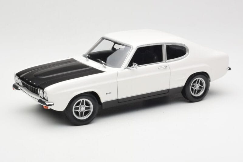 Ford Capri Mk1 RS 2600 Weiss Schwarz Minichamps 1:18 150089078 Metall