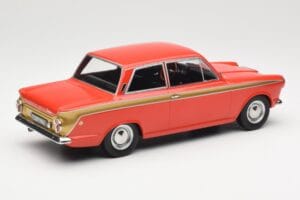 Ford Cortina Lotus Red & Gold Stripe MCG 1:18 MCG18532 Metall – Bild 2 von 6