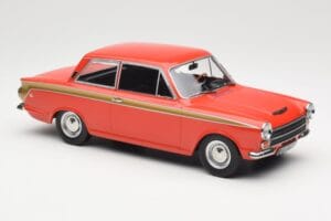 Ford Cortina Lotus Red & Gold Stripe MCG 1:18 MCG18532 Metall – Bild 4 von 6
