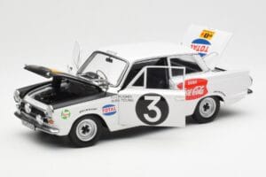 Ford Cortina Mk1 #3 P. Hughes / B. Young African Safari Rally 1964 AUTOart 1:18 86428 Metall – Bild 2 von 8
