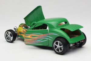 Ford Coupe Grün mit Feuer Road Signature 1:18 30109 Metall – Bild 5 von 8