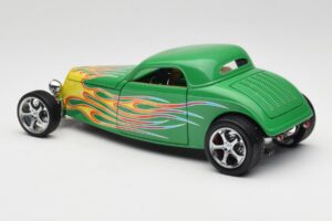 Ford Coupe Grün mit Feuer Road Signature 1:18 30109 Metall – Bild 7 von 8