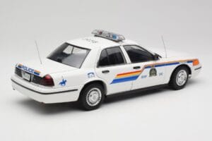 Ford Crown Victoria RCMP Police Car AUTOart 1:18 72706 Metall – Bild 3 von 8