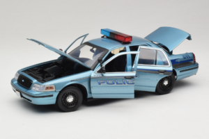 Ford Crown Victoria Police Cruiser Twilight Blue Greenlight 1:18 1643 Metall – Bild 2 von 8