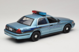 Ford Crown Victoria Police Cruiser Twilight Blue Greenlight 1:18 1643 Metall – Bild 3 von 8