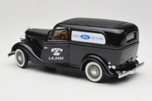 Ford Delivery Truck Ford Parts Schwarz Solido 1:18 8417 Metall – Bild 5 von 8