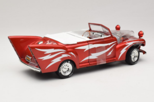 Ford De Luxe Cabriolet Greased Lightning Rot Joyride 1:18 33544 Metall – Bild 2 von 5