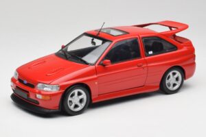 Ford Escort RS Cosworth Radiant Rot Minichamps 1:18 150089021 Metall