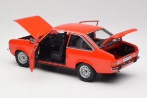 Ford Escort Mk2 Signal Orange Minichamps 1:18 150084100 Metall – Bild 5 von 8