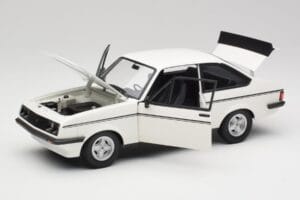 Ford Escort Mk2 RS 2000 LHD Weiss Minichamps 1:18 150084300 Metall – Bild 2 von 8