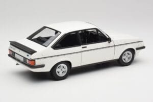 Ford Escort Mk2 RS 2000 LHD Weiss Minichamps 1:18 150084300 Metall – Bild 3 von 8