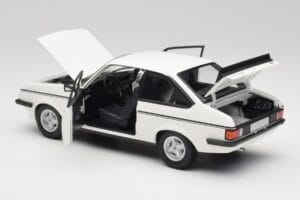 Ford Escort Mk2 RS 2000 LHD Weiss Minichamps 1:18 150084300 Metall – Bild 5 von 8