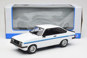 Ford Escort Mk2 RS 2000 Weiss MCG 1:18 MCG18439 Metall – Bild 6 von 6