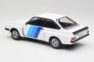 Ford Escort Mk2 RS 2000 X-Pack Diamond Weiss & Blau Decor MCG 1:18 MCG18351 Metall – Bild 5 von 6