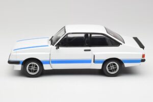 Ford Escort Mk2 RS 2000 X-Pack Diamond Weiss & Blau Stripe MCG 1:18 MCG18350 Metall – Bild 3 von 6