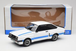 Ford Escort Mk2 RS 2000 X-Pack Diamond Weiss & Blau Stripe MCG 1:18 MCG18350 Metall – Bild 6 von 6