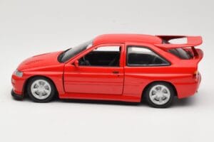 Ford Escort Mk5 RS Cosworth Rot UT Models 1:18 180082102 Metall – Bild 4 von 8