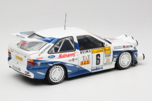 Ford Escort RS Cosworth Mobil 1 #6 F. Delecour / D. Grataloup Rally Monte Carlo Night Version Winner 1994 UT Models 1:18 3945 – Bild 3 von 8