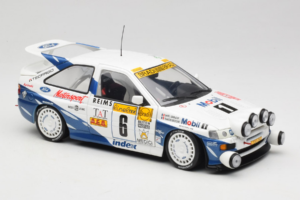 Ford Escort RS Cosworth Mobil 1 #6 F. Delecour / D. Grataloup Rally Monte Carlo Night Version Winner 1994 UT Models 1:18 3945 – Bild 6 von 8
