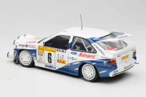 Ford Escort RS Cosworth Mobil 1 #6 F. Delecour / D. Grataloup Rally Monte Carlo Night Version Winner 1994 UT Models 1:18 3945 – Bild 7 von 8